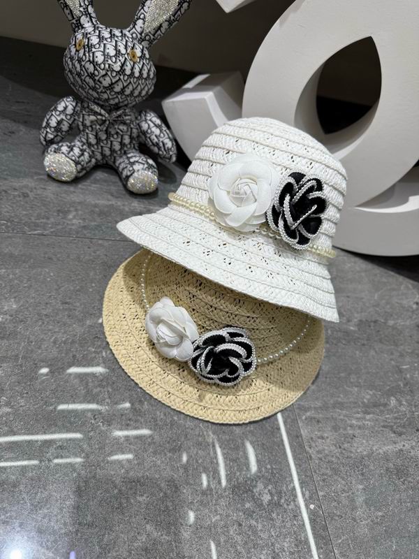Chanel top hat dx210